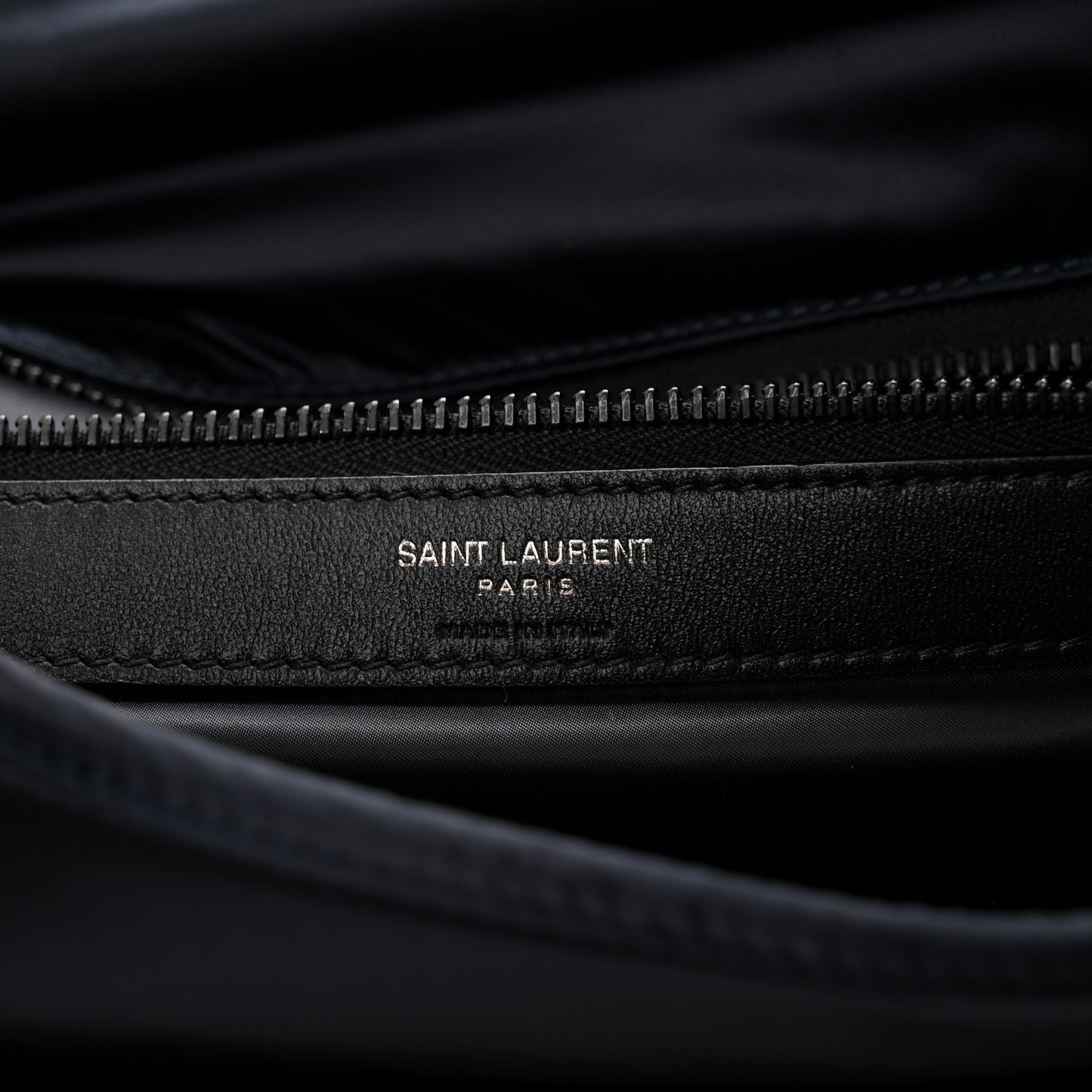Econyl Nylon Niki Messenger Blueberry Black