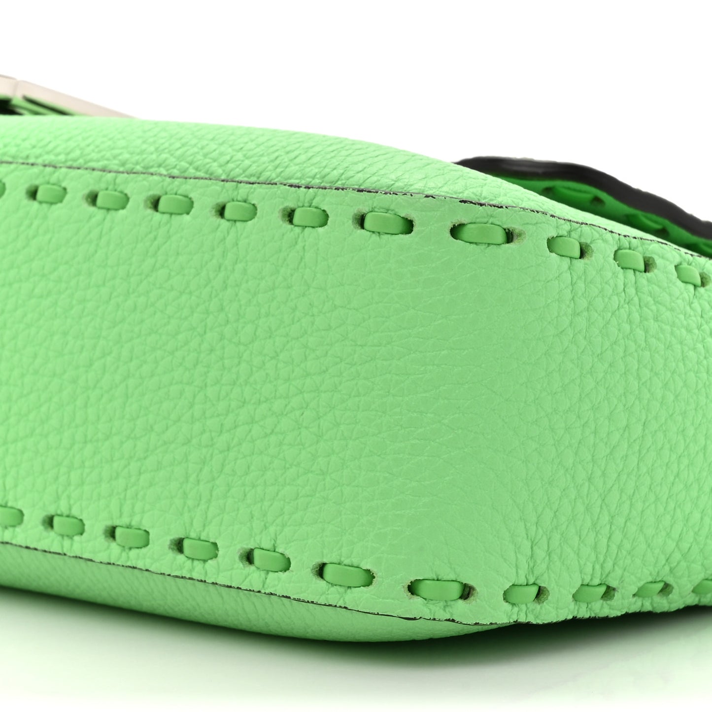 Cuoio Roma Sellerissima Nappa Sintetica Tape Stitch Baguette Edamame