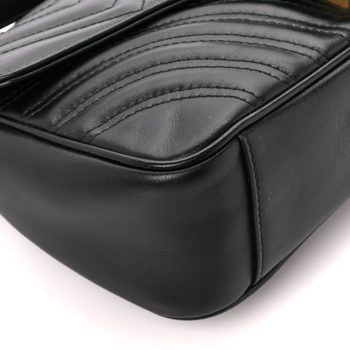 Calfskin Matelasse Small GG Marmont Shoulder Bag Black