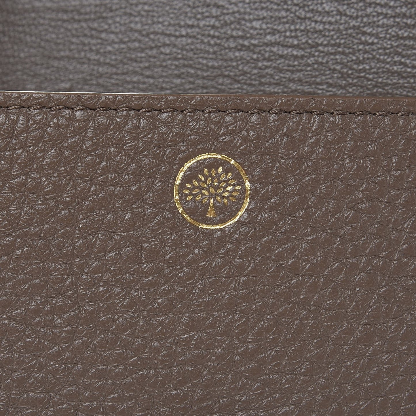 Small Classic Grain Continental Key Coin Pouch Clay