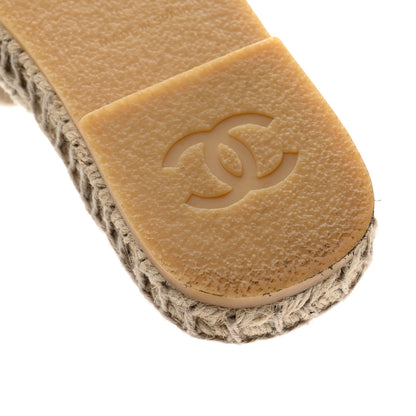 Chanel Denim CC Espadrille Mules 36 White Black 9 of 10