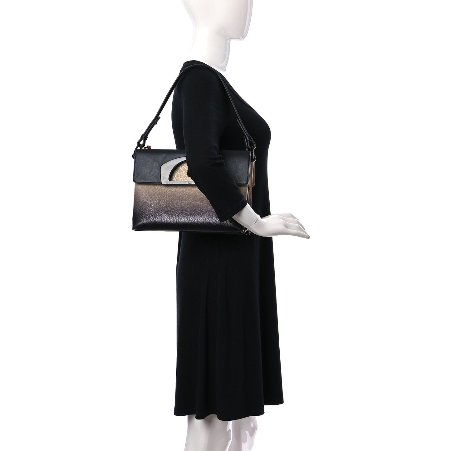 Grained Calfskin Ombre Passage Messenger Black Colombe