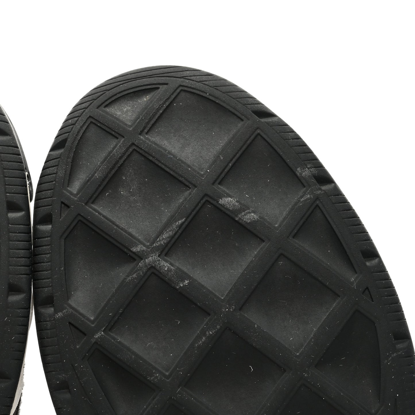 Suede Calfskin Mixed Fibers CC Sneakers 38 Grey