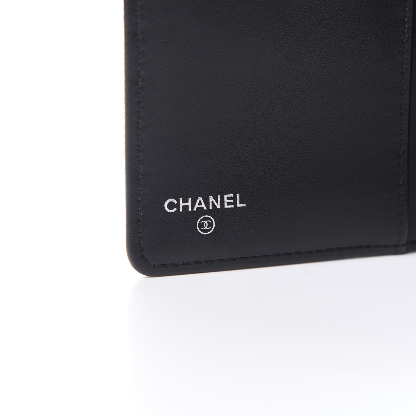 Caviar Quilted Boy Yen Wallet Black