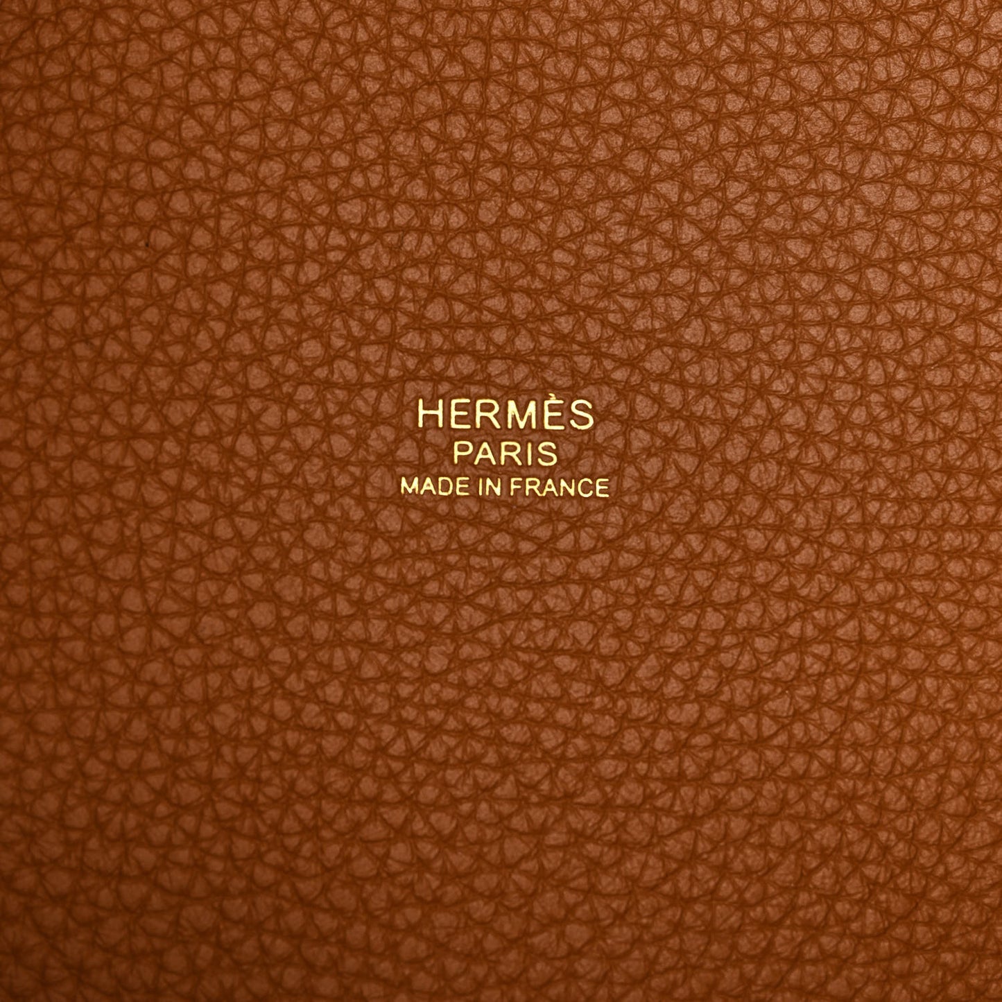 Taurillon Clemence Picotin Lock 18 PM Gold