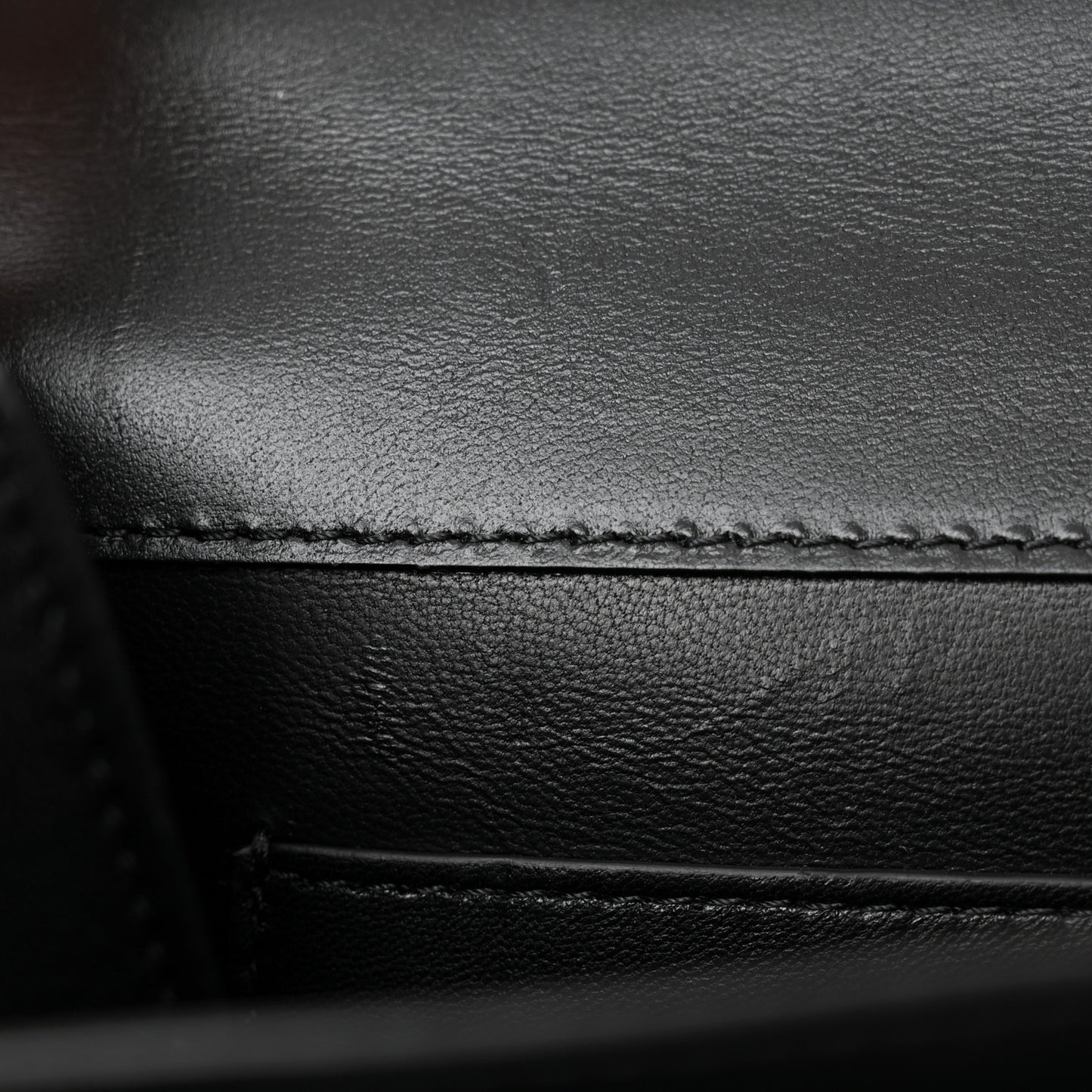 Vitello Barocco Virtus Small Top Handle Shoulder Bag Black