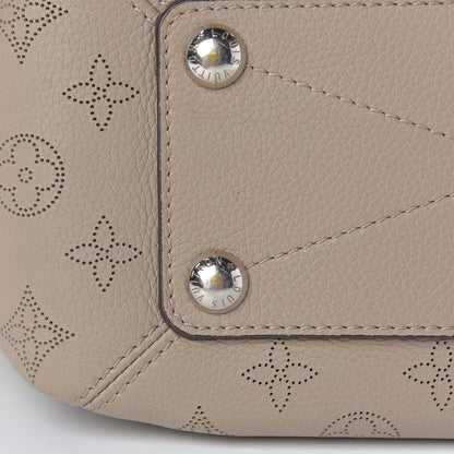 Louis Vuitton Mahina Babylone Chain BB Galet 9 of 15