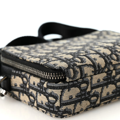Christian Dior Oblique Pouch Navy Blue 9 of 10