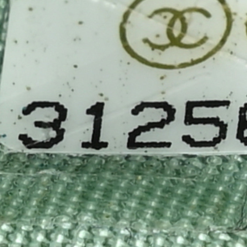 Chanel Iridescent Caviar Quilted Pearl On Top Coin Purse With Chain Light Green 8 of 11