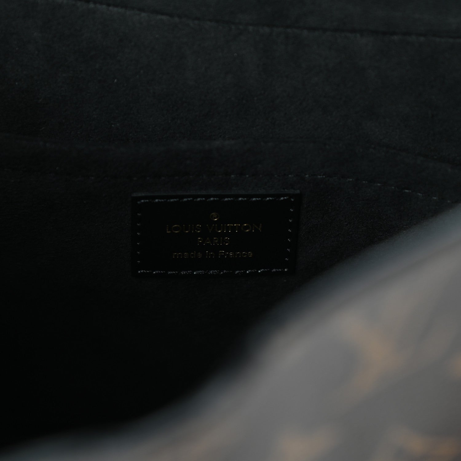 Louis Vuitton Reverse Monogram Bento Box EW 6 of 9