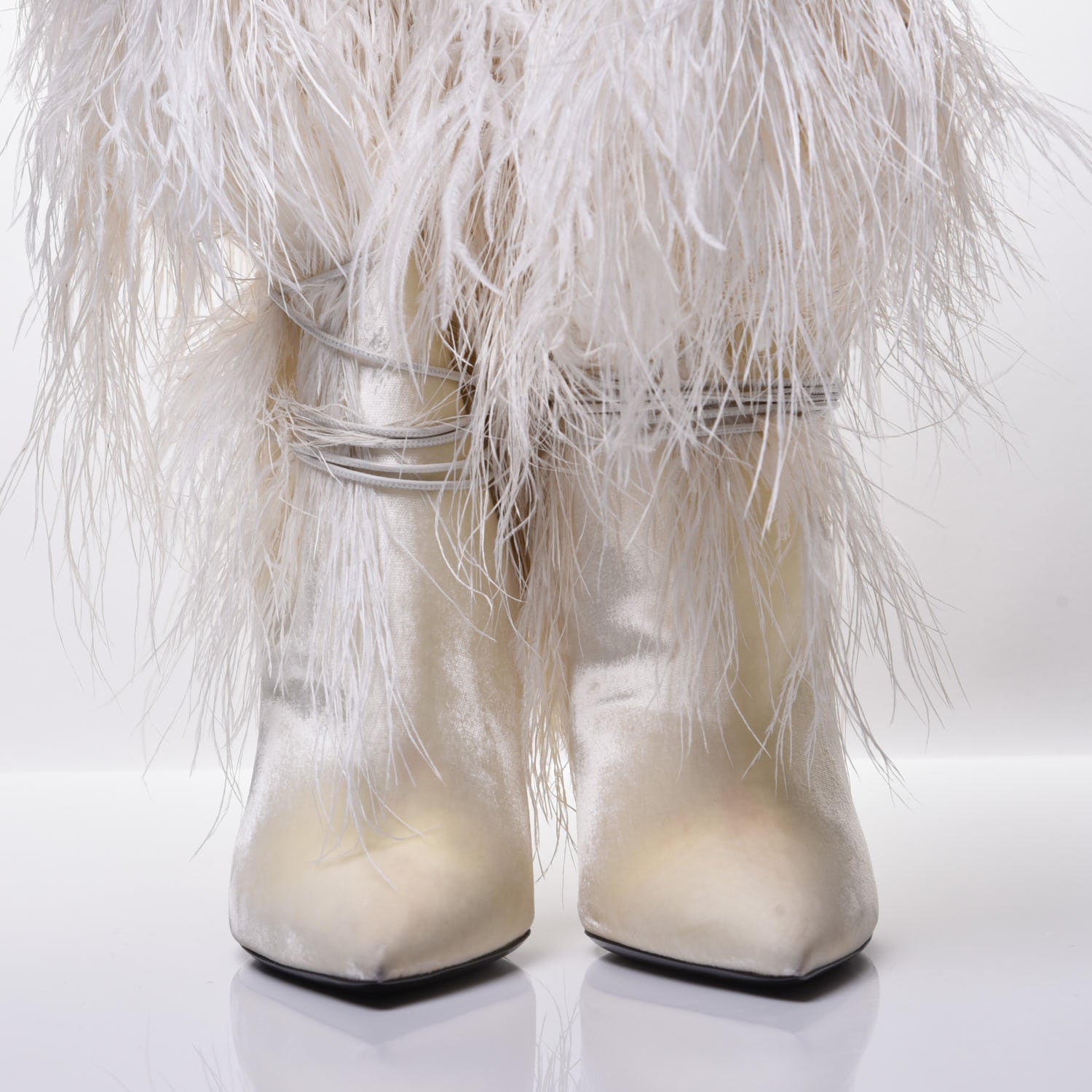 Saint Laurent Veluto Master Ostrich Yeti 110 Over The Knee Boots 38 Blanc Optique 8 of 9