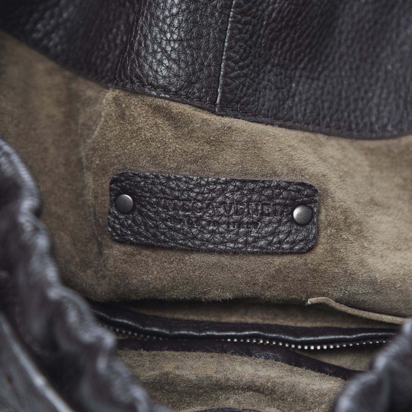Washed Cervo Deerskin Intrecciato Bering Hobo Ebano