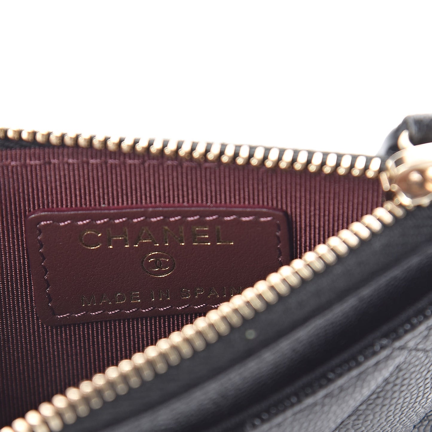 Caviar Quilted CC Zip Card Holder Black