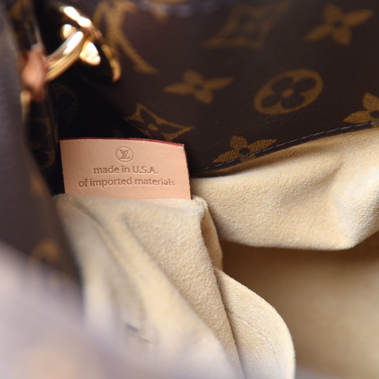 Louis Vuitton Monogram Artsy MM 9 of 11