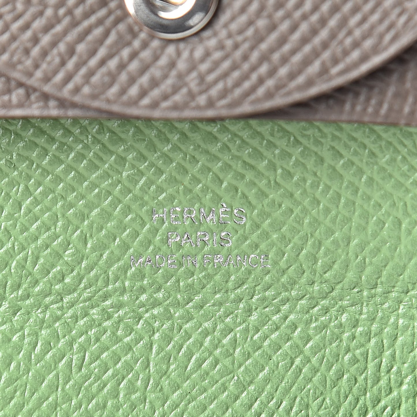 Epsom Bastia Verso Coin Purse Gris Etain Vert Criquet