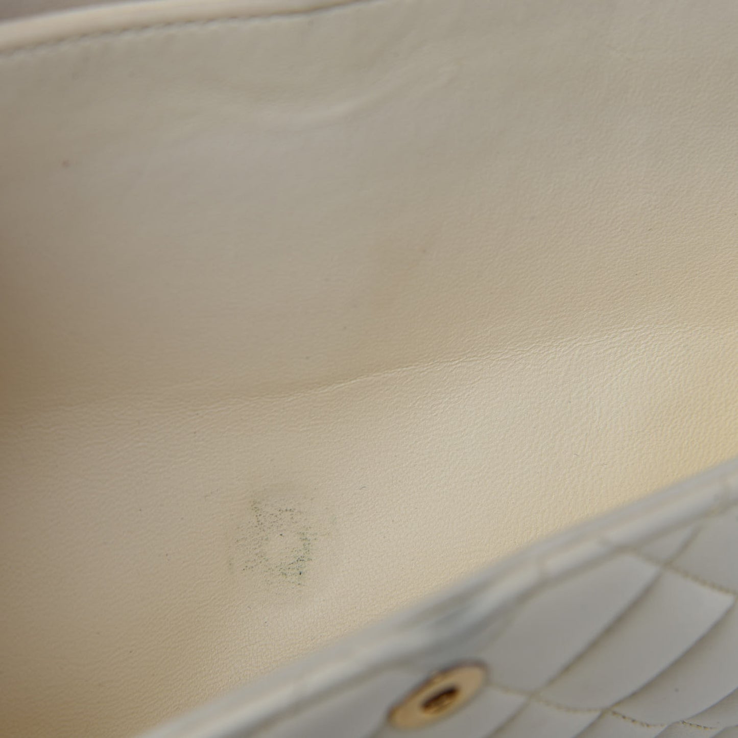 Lambskin Quilted Medium Double Flap White