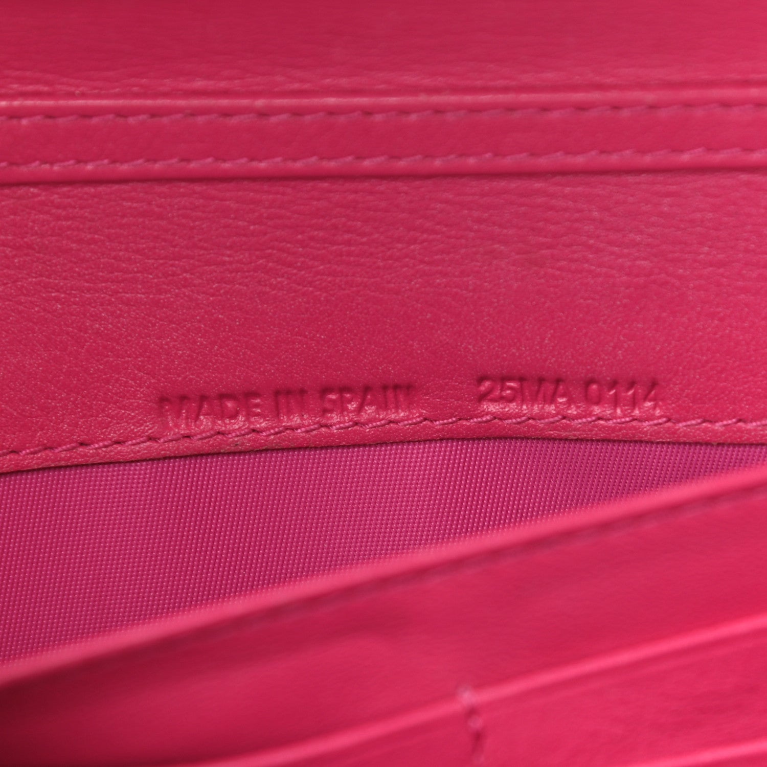 Christian Dior Patent Cannage Lady Dior Rendezvous Wallet On Chain Fuchsia 7 of 14