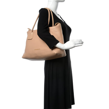 Burberry London Grainy Calfskin Medium Baynard Tote Light Nude 2 of 21