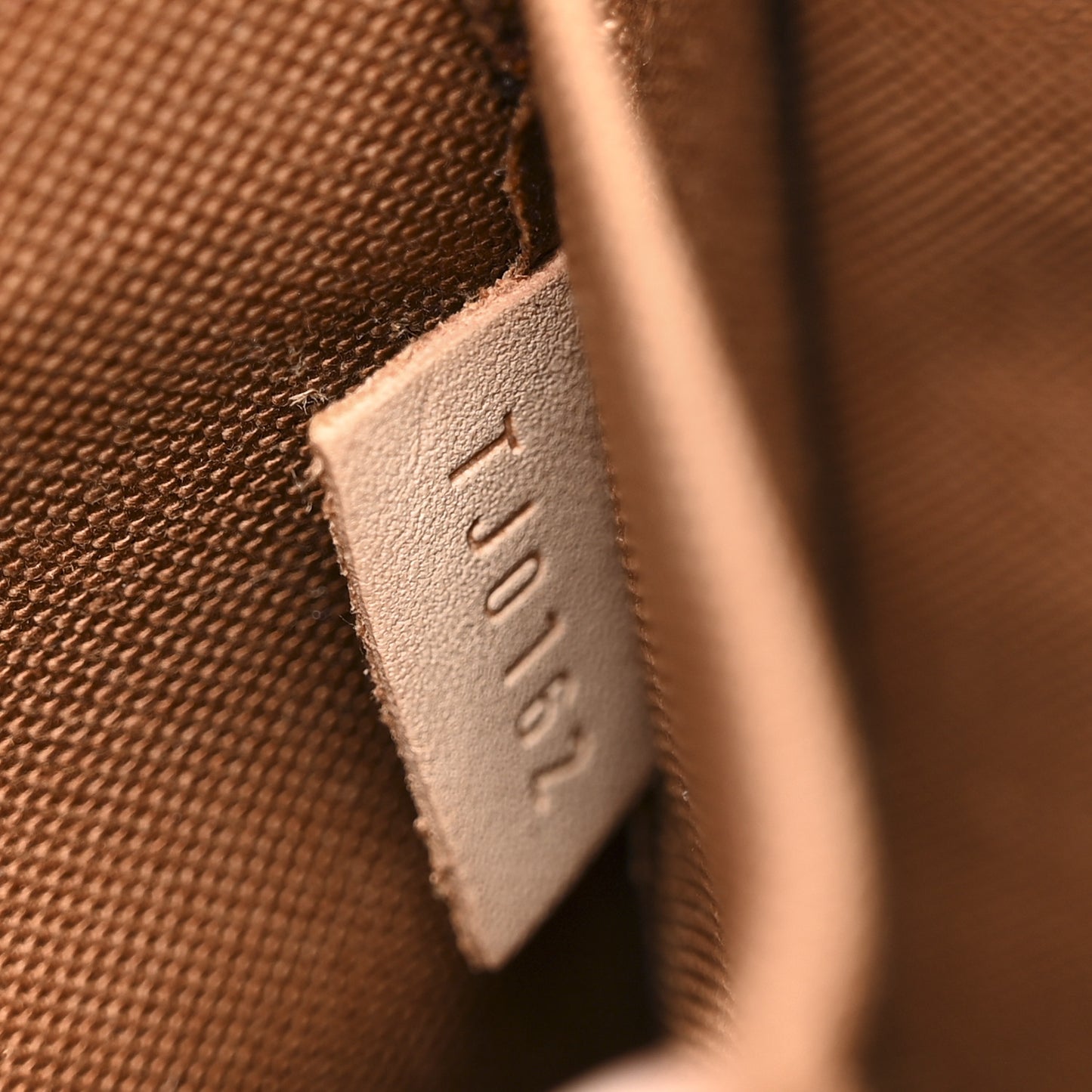Monogram Sologne