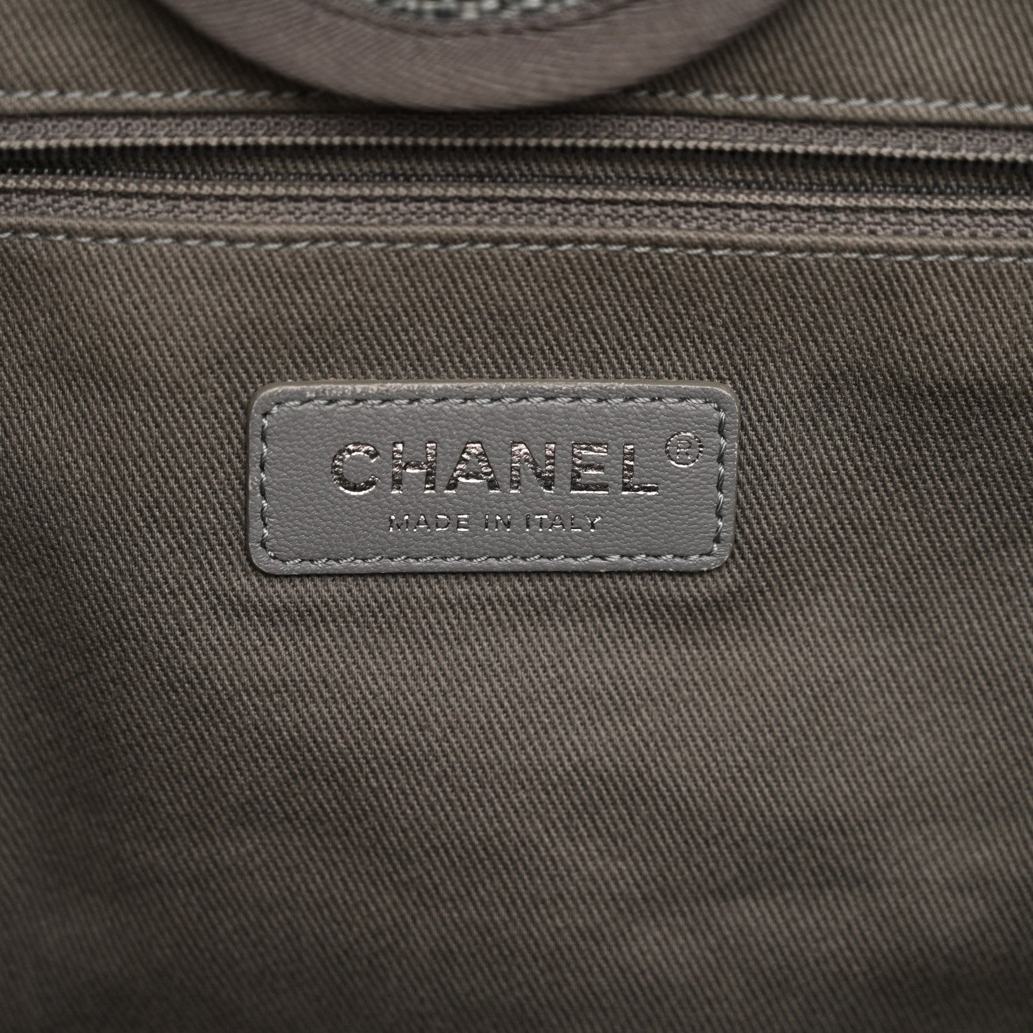 Chanel Woven Straw Raffia Large Deauville Tote Grey 6 of 10