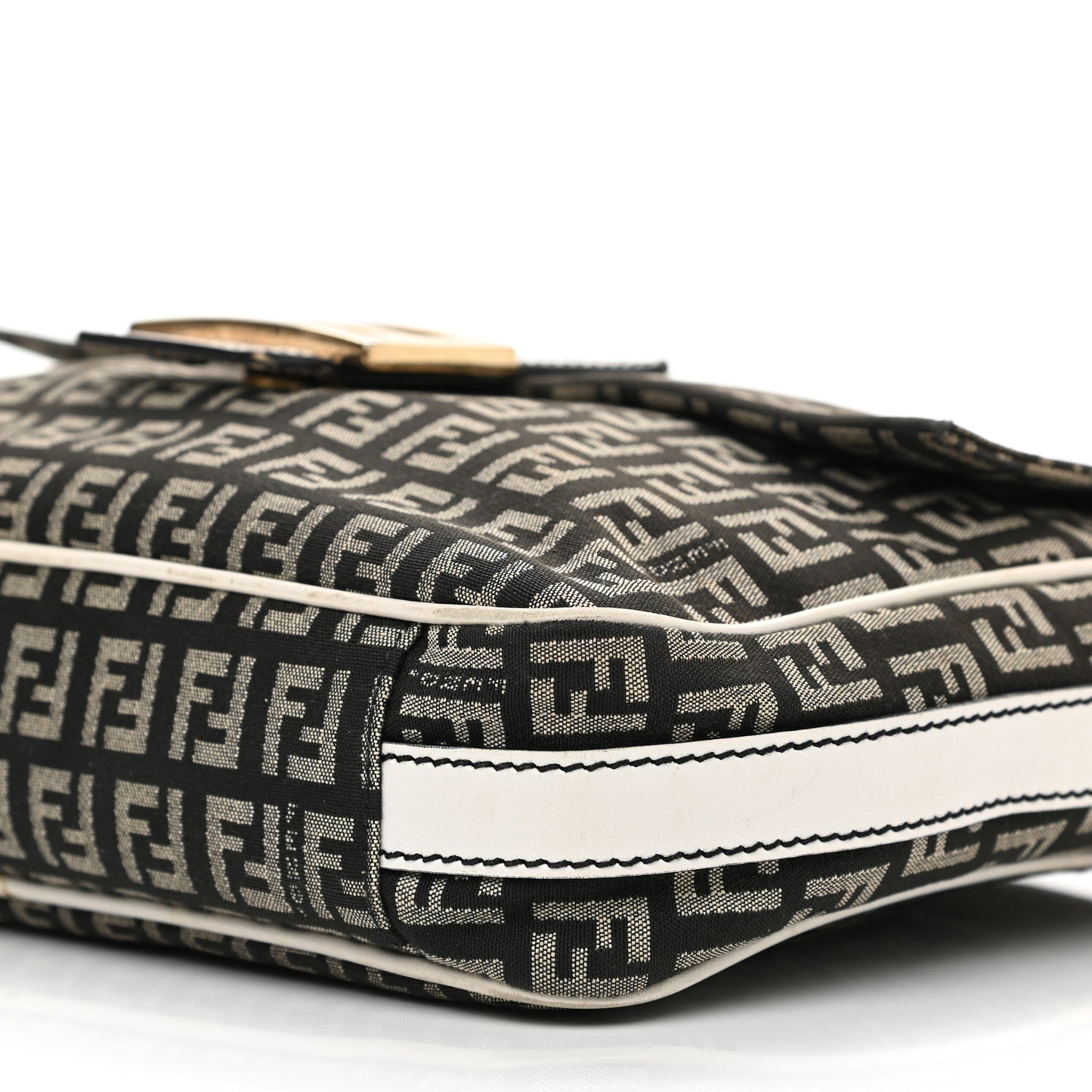 Zucchino Vitello Crossbody Black White
