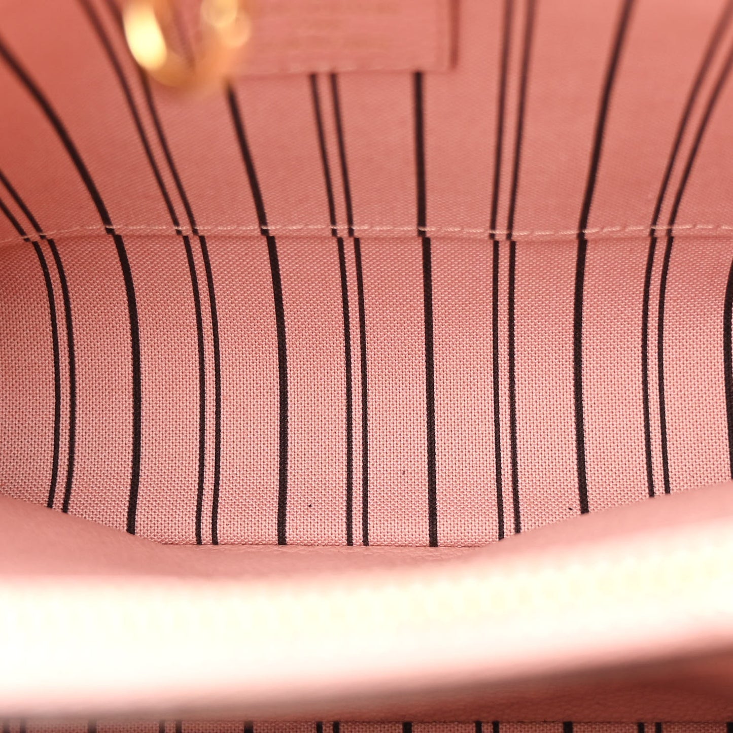 Empreinte Montaigne BB Rose Poudre
