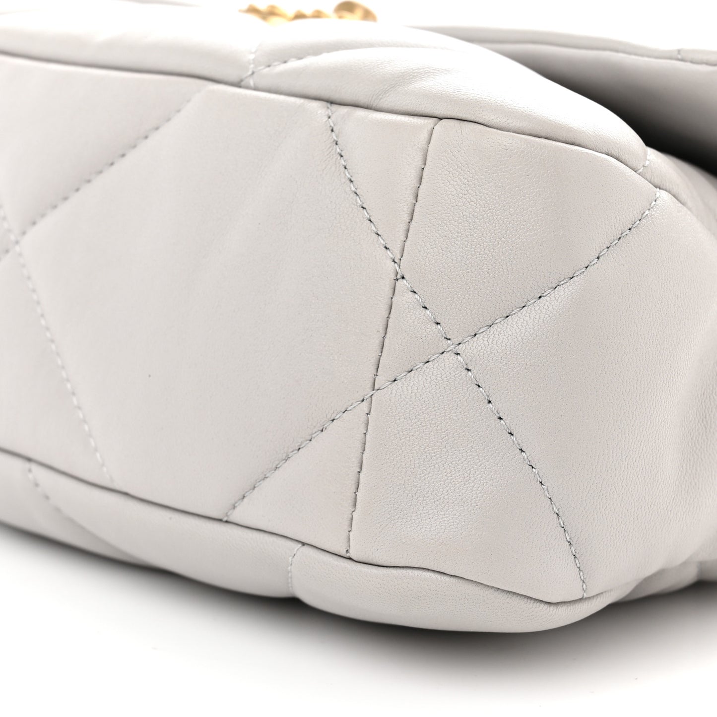 Lambskin Quilted Medium Chanel 19 Flap Grey