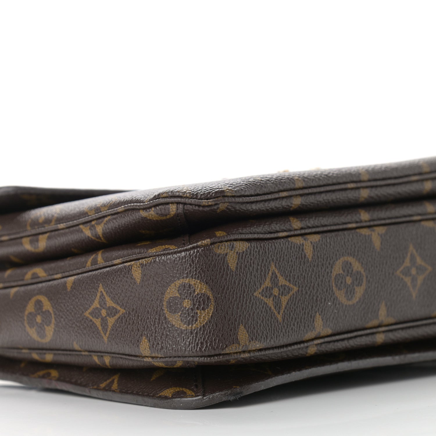 Louis Vuitton Monogram Pochette Metis 8 of 15