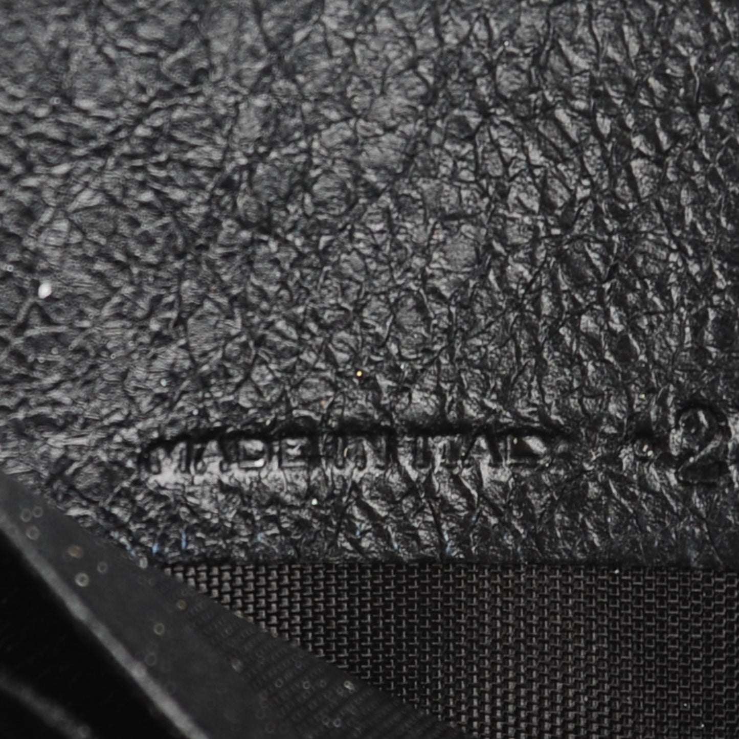 Agneau Classic Hardware Continental Zip Around Wallet Black