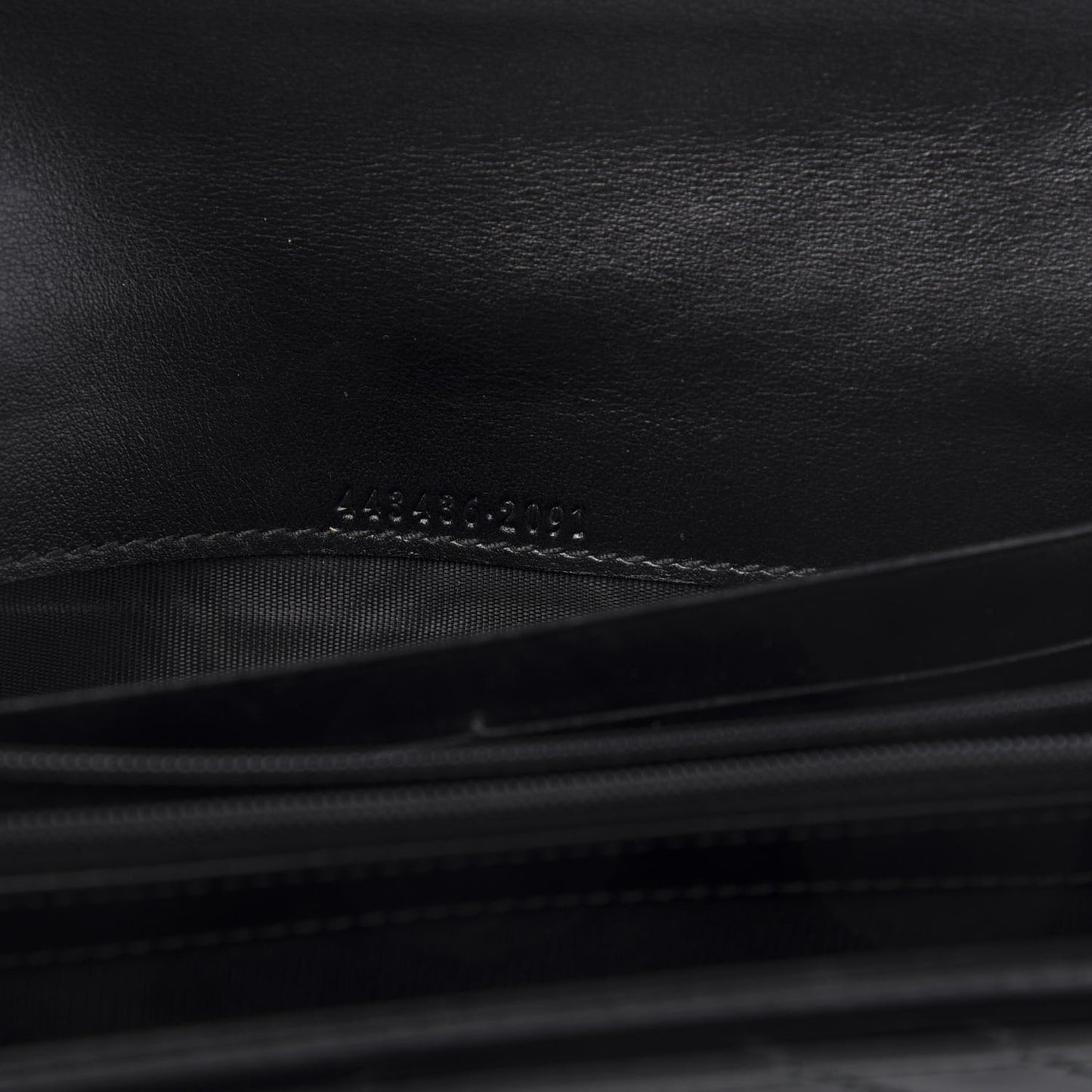 Calfskin Matelasse GG Marmont Continental Wallet Black