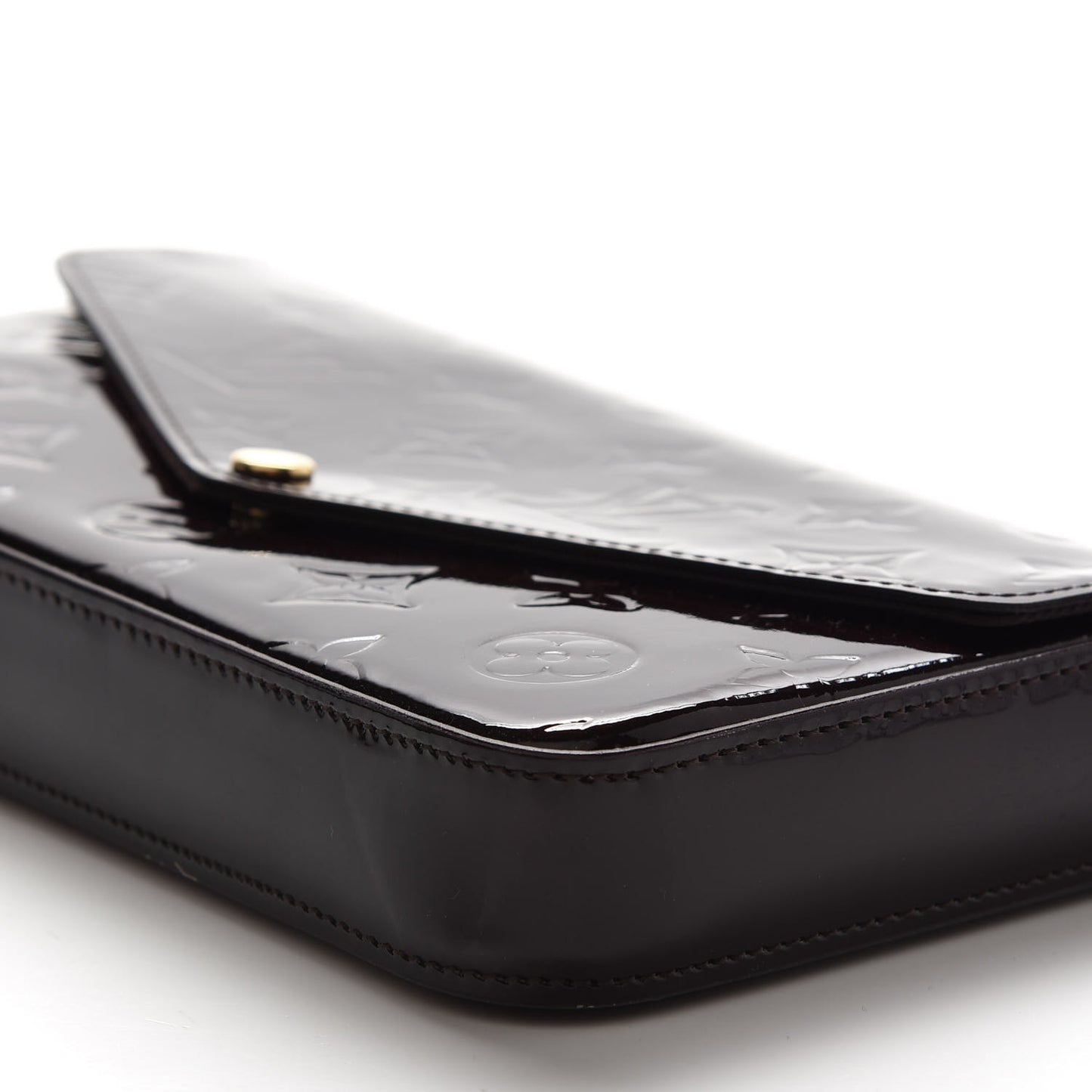 Vernis Pochette Felicie Chain Wallet Amarante