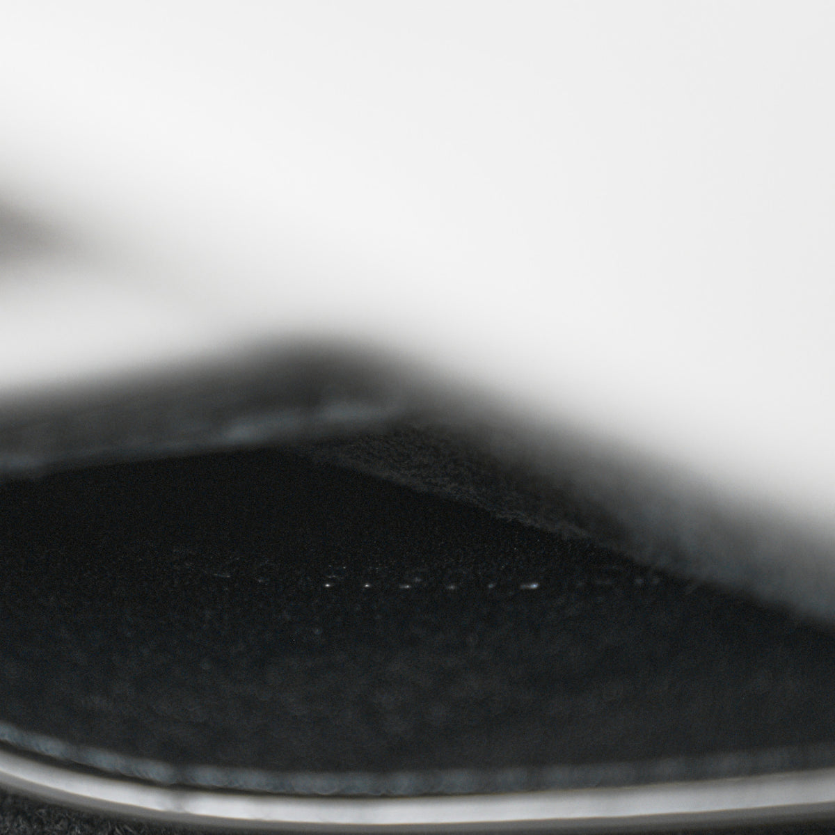 Saint Laurent Patent Calfskin Clutch Black 7 of 11