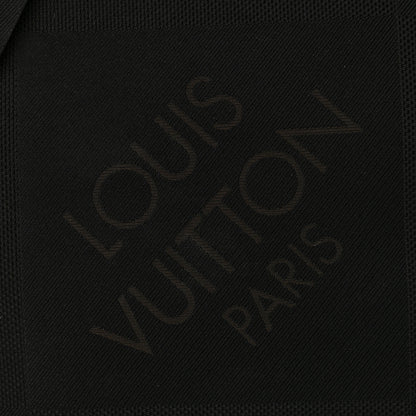 Louis Vuitton Damier Geant Petit Messenger Bag Black 8 of 12