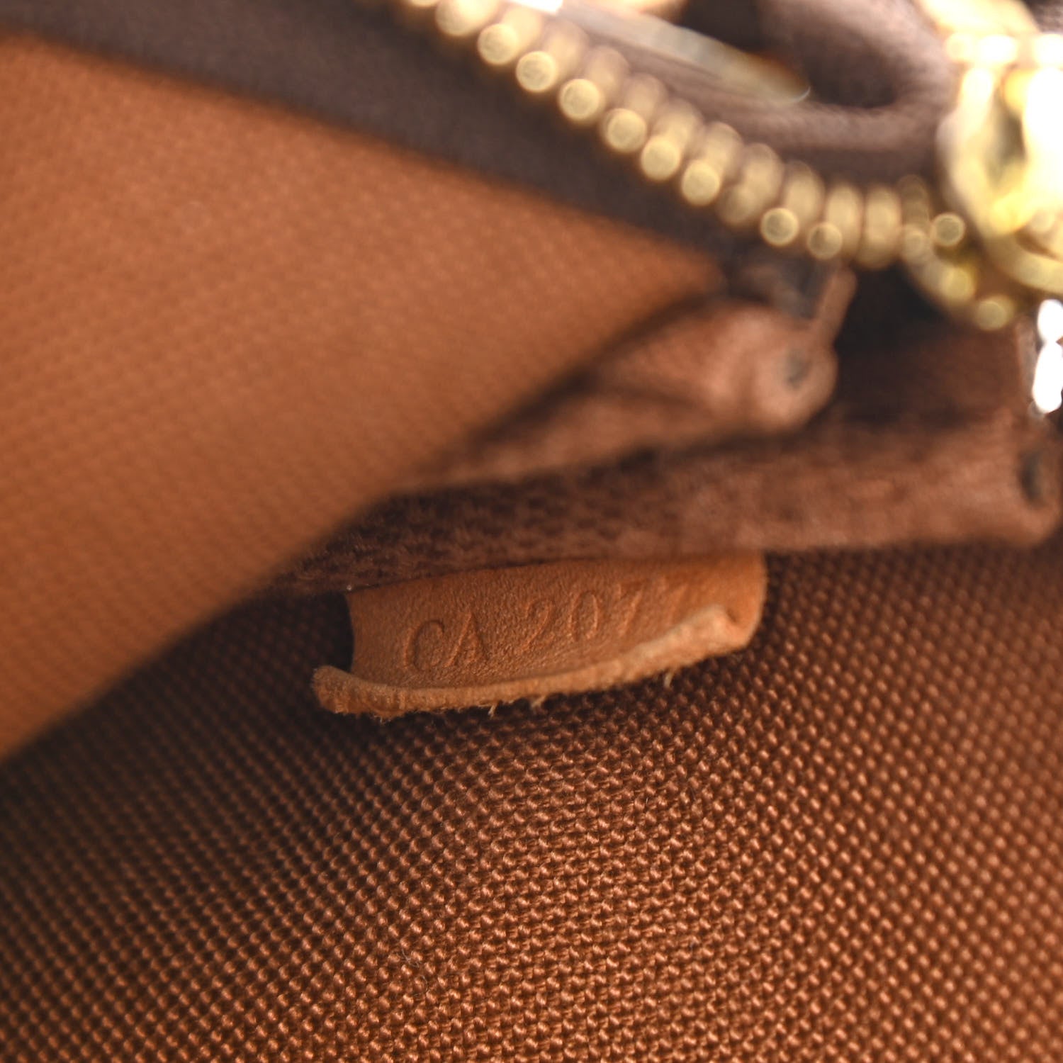 Louis Vuitton Monogram Pochette Accessories 7 of 8