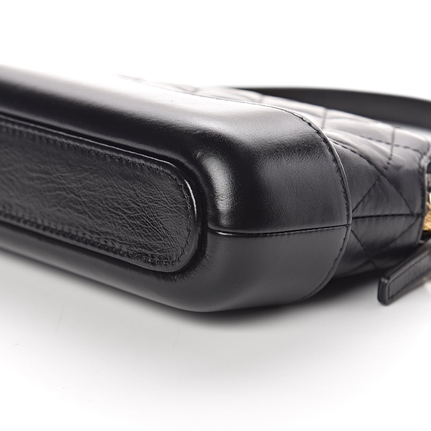 Aged Calfskin Quilted Small Gabrielle Clutch With Chain Black