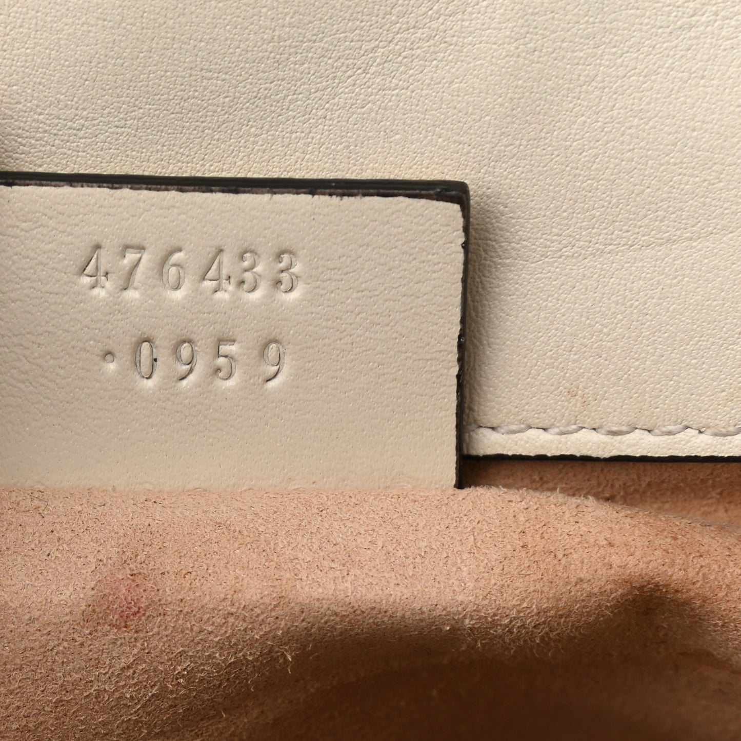 Calfskin Matelasse Super Mini GG Marmont Shoulder Bag White