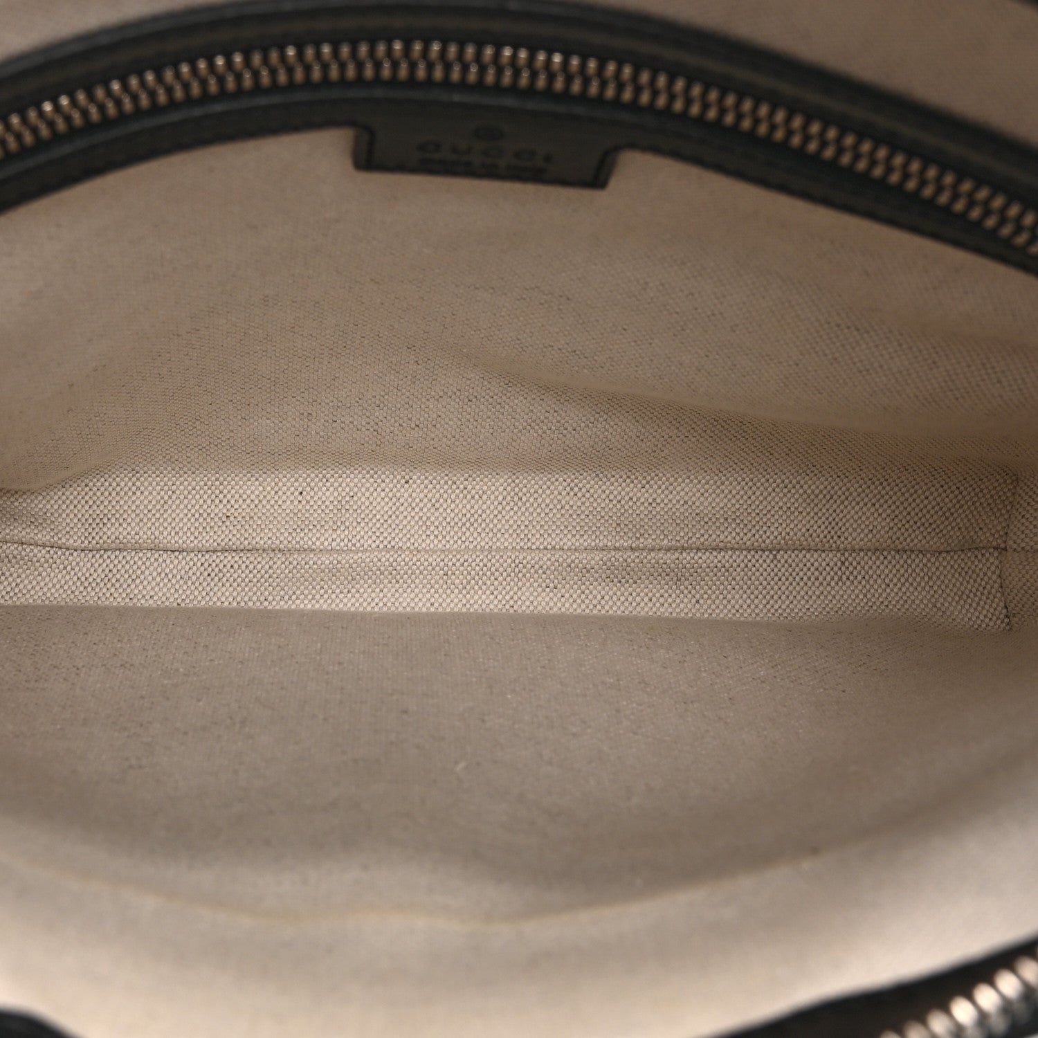 Gucci Calfskin GG Tennis Embossed Small Flat Messenger Bag Black 5 of 11