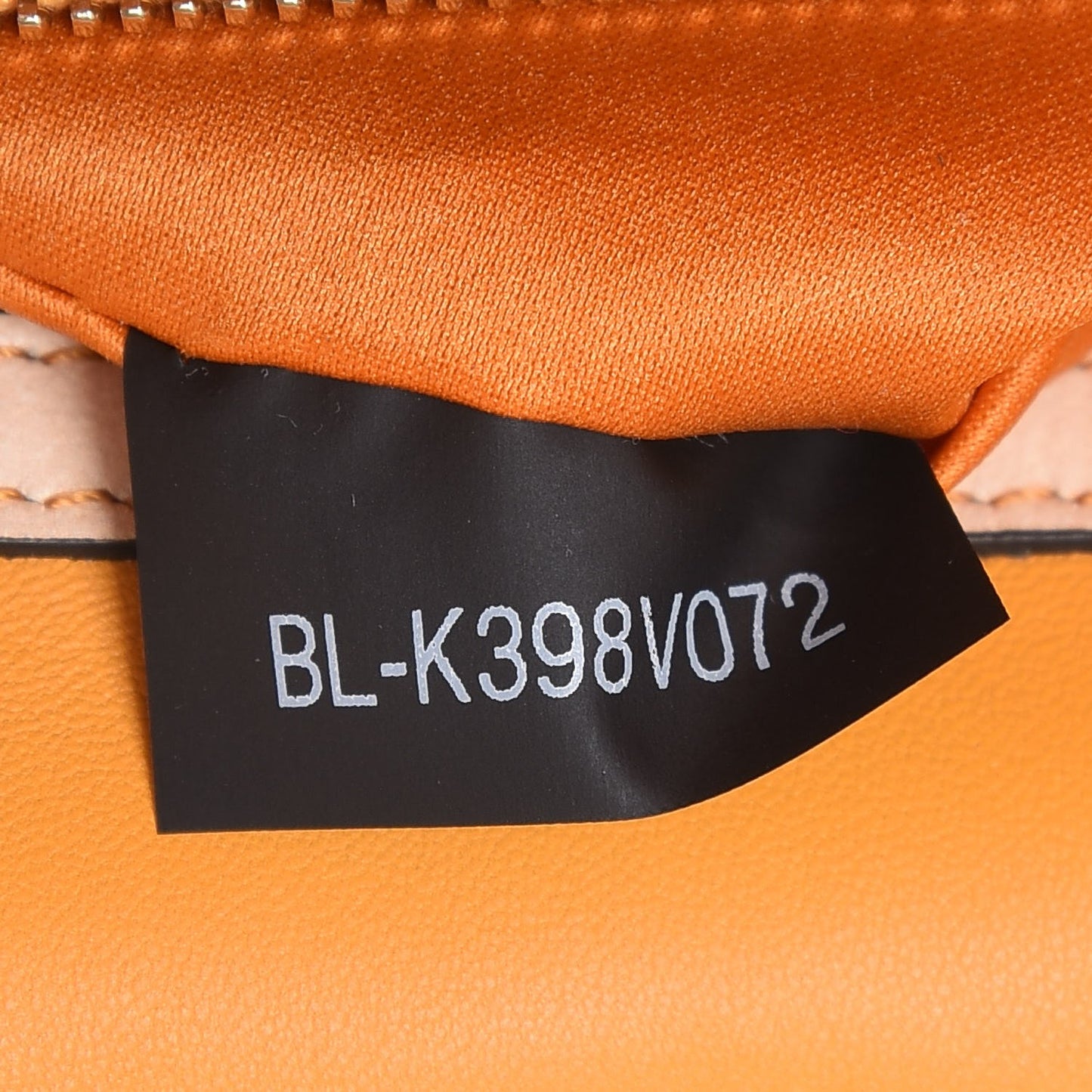 Vitello Native Couture 1975 Medium Glam Lock Rockstud Flap Mandarin Sorbet