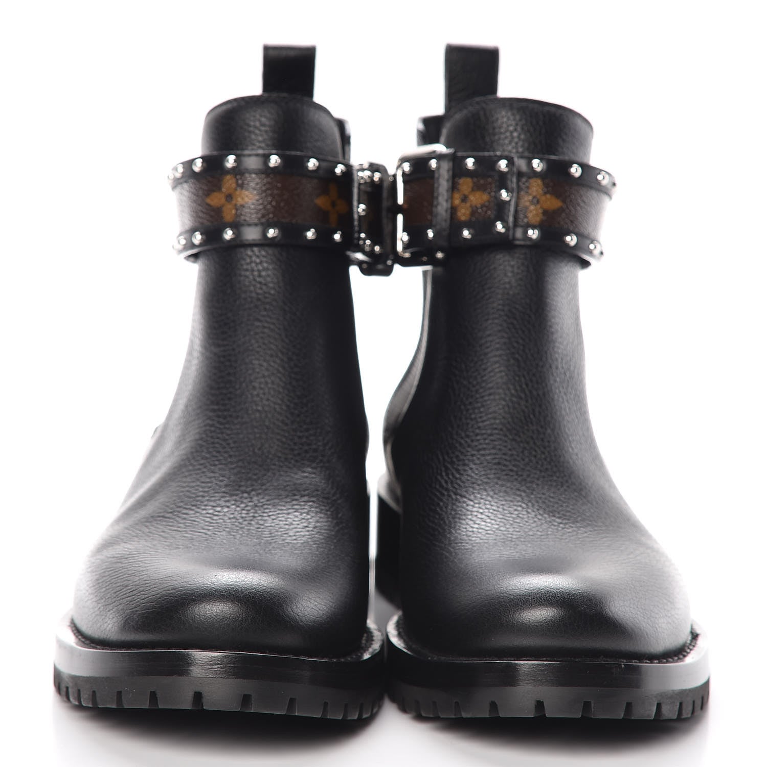 Louis Vuitton Grained Calfskin Monogram Discovery Flat Ankle Boots 39 2 of 9