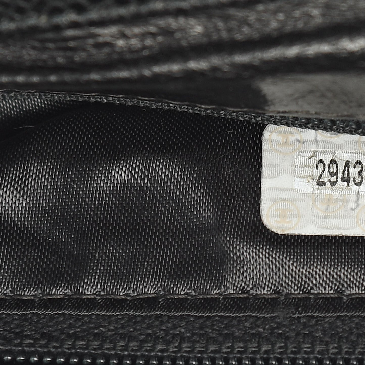 Caviar Quilted Flap Shoulder Bag Black
