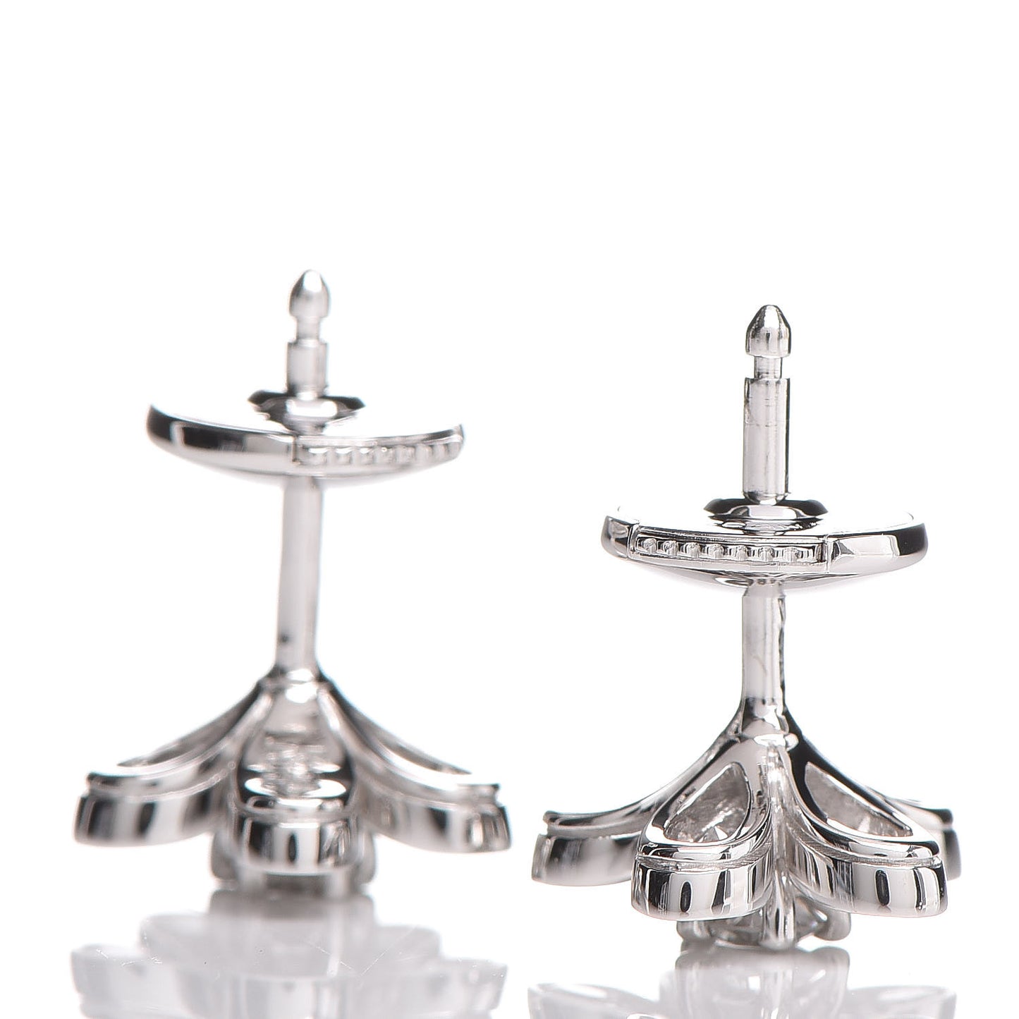 18K White Gold Diamond Socrate Earrings