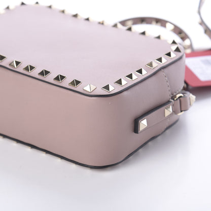 Valentino Garavani Calfskin Rockstud Camera Crossbody Bag Poudre 9 of 9