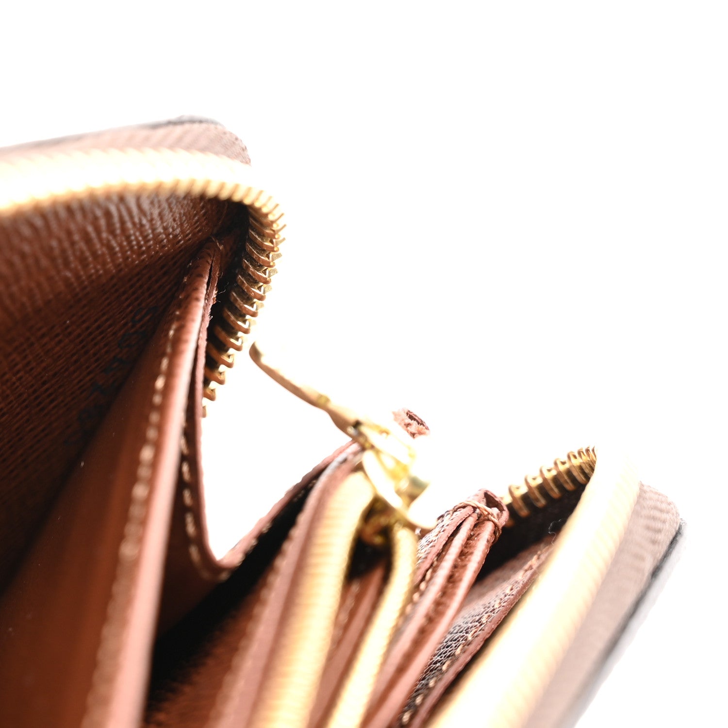 Louis Vuitton Monogram Zippy Wallet 1782025 – FASHIONPHILE