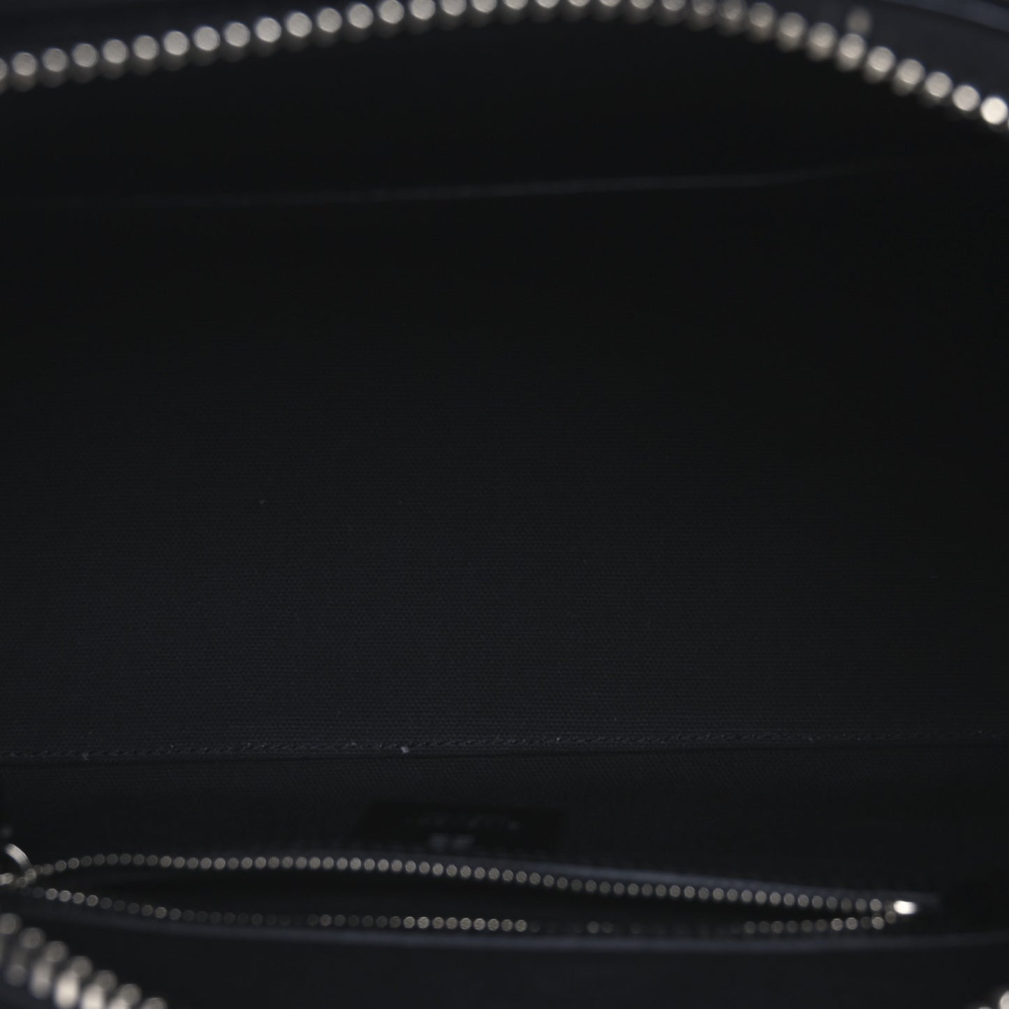 Shiny Lord Calfskin Small Antigona Black