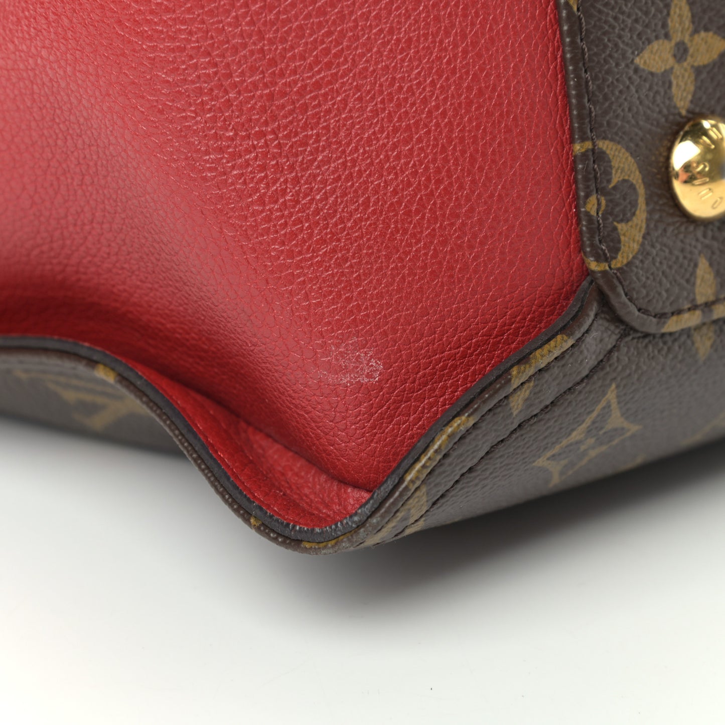 Monogram Gaia Cherry