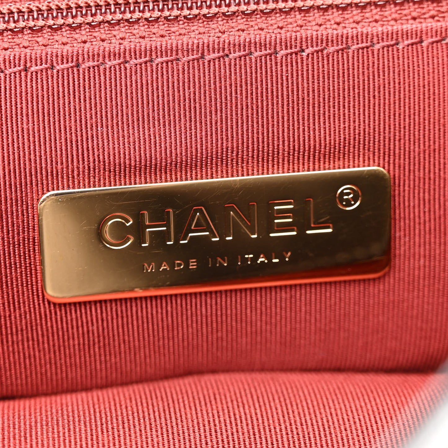 Lambskin Quilted Maxi Chanel 19 Flap Black