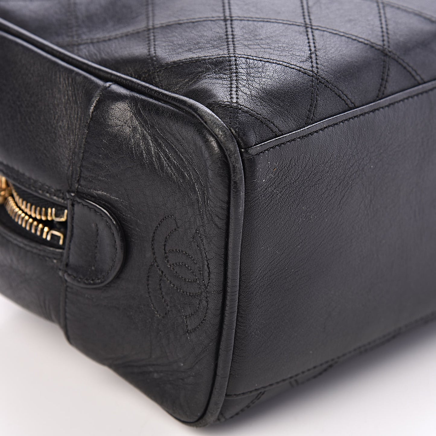 Lambskin Diamond Stitch Cosmetic Case Black