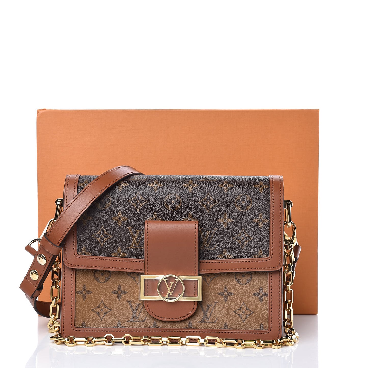 Reverse Monogram Dauphine MM