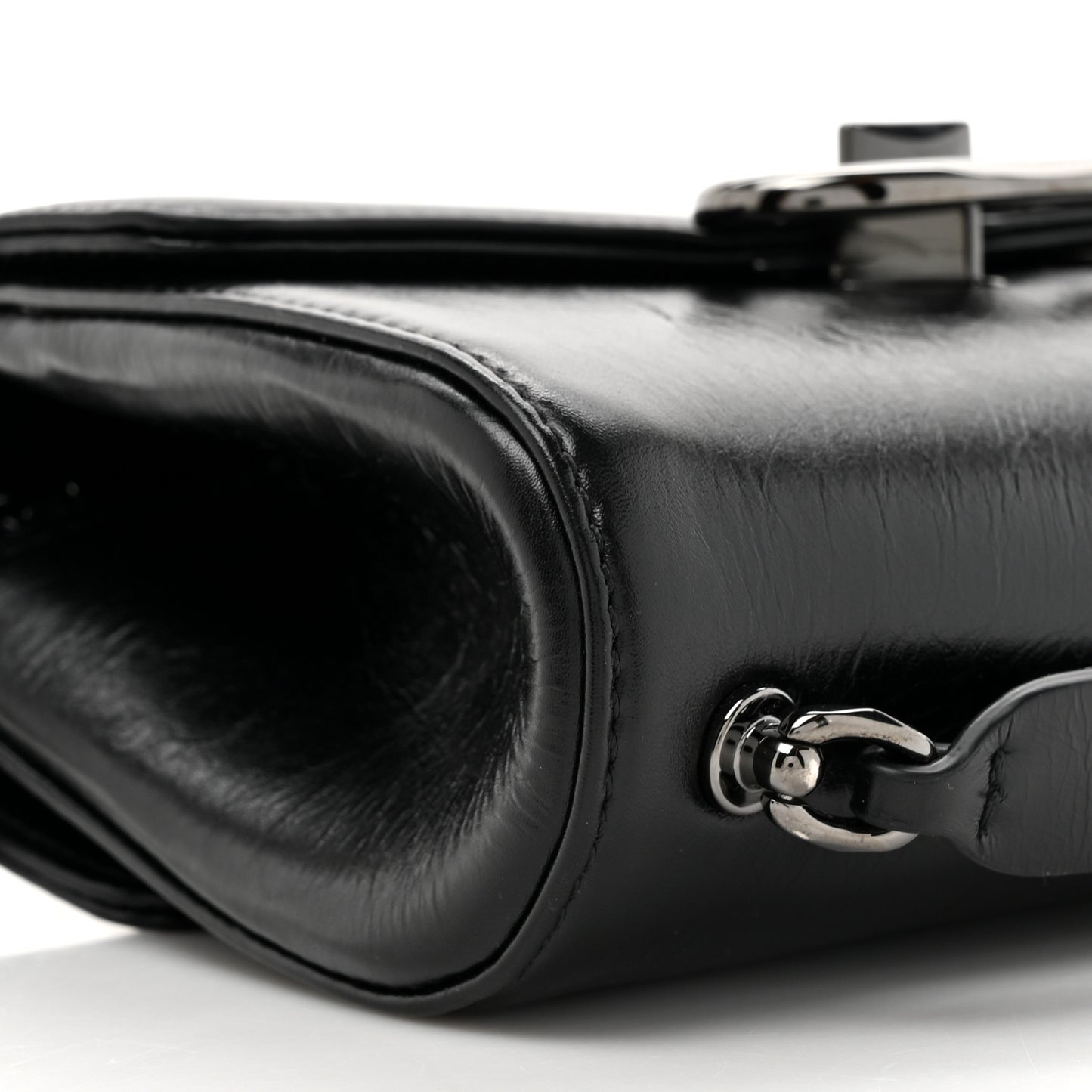 Crinkled Calfskin Vlogo Locker Shoulder Bag Black