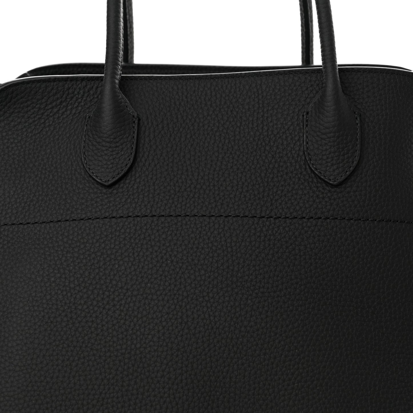 Matte Grained Calfskin Soft Margaux 15 Black